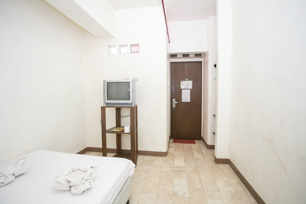 Gv Hotel - Диполог Екстериор снимка